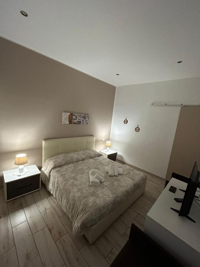 Lucia'S Rooms Syracuse Exterior photo
